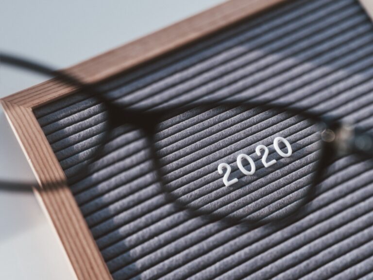 Letter board - 2020 through eyeglasses. 2020 goals, results. Social issues.